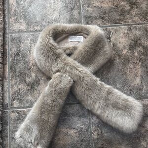 Restoration Hardware Faux Fur Scarf in Gray